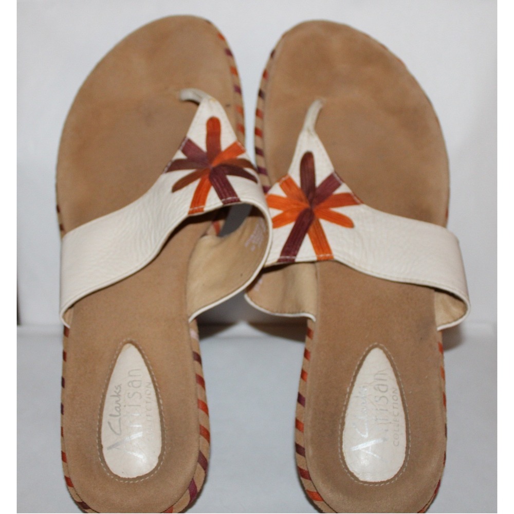 Clarks Artisan Cream Leather Floral Embroidered Thong Sandals Womens 9M 73296